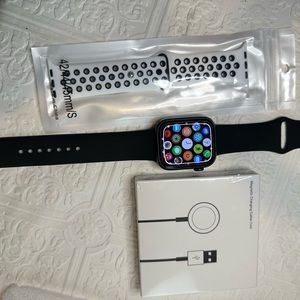 Apple Watch Series 7 45mm gps and cellular